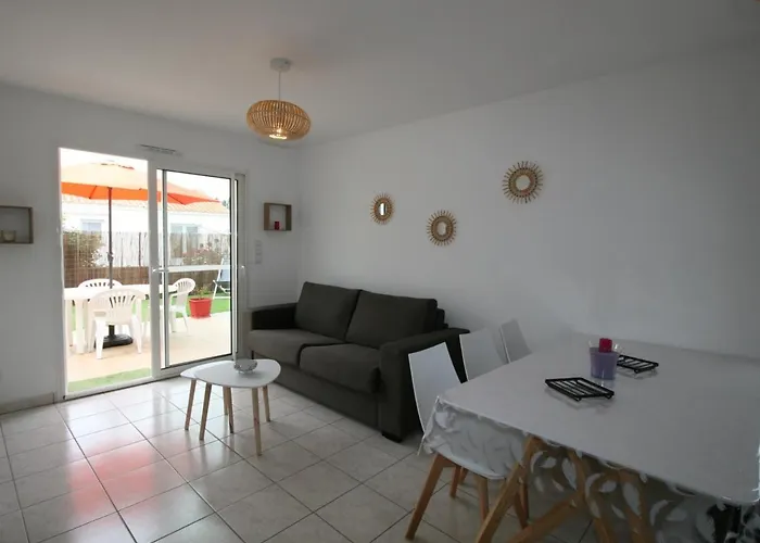 Maison De à 700m De La Avec Terrasse, Wi-fi, Et équipements Complets. - Fr-1-22-296 Casa de Férias *