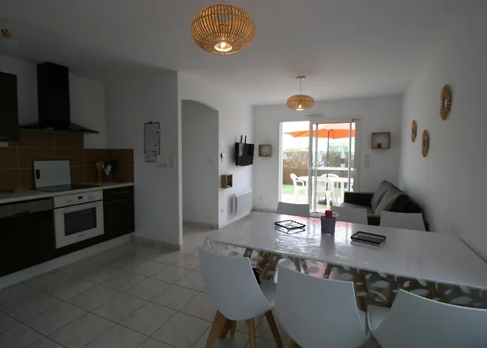 Maison De A 700m De La Avec Terrasse, Wi-fi, Et Equipements Complets. - Fr-1-22-296 La Tranche-sur-Mer